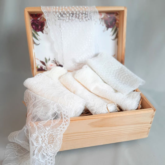 15 Meter - Monochrome Box | White