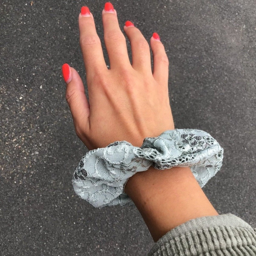 Scrunchie | Almond Blossom | Khaki