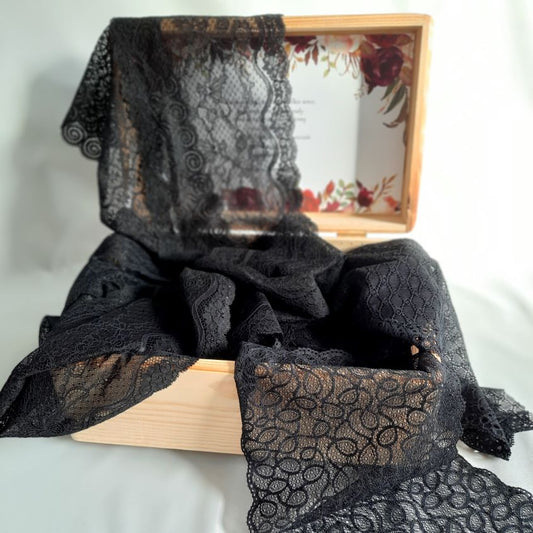 15 Meter - Monochrome Box | Black