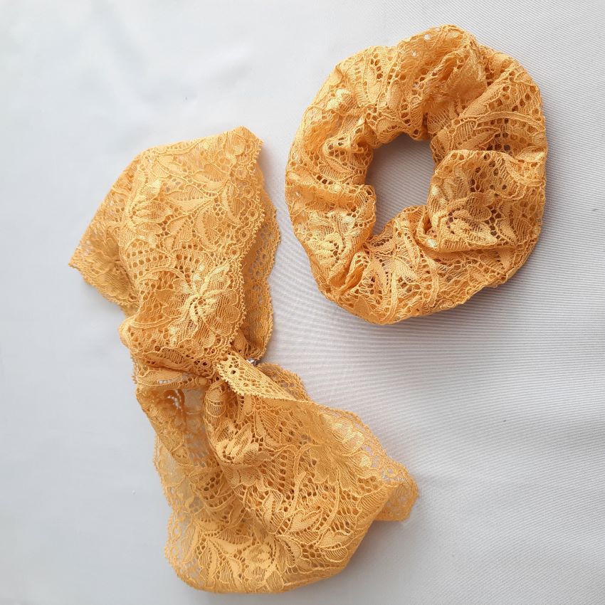 Scrunchie | Entwined Flowers | Ochre