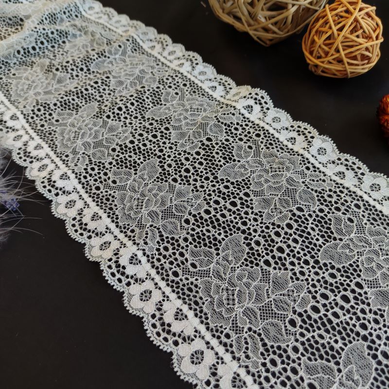 Elastisch | Breite 17 cm | Secret Garden | 61897