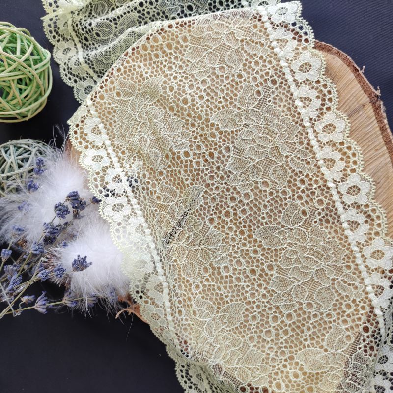 Elastisch | Breite 17 cm | Secret Garden | 61897