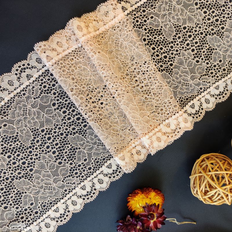 Elastisch | Breite 17 cm | Secret Garden | 61897