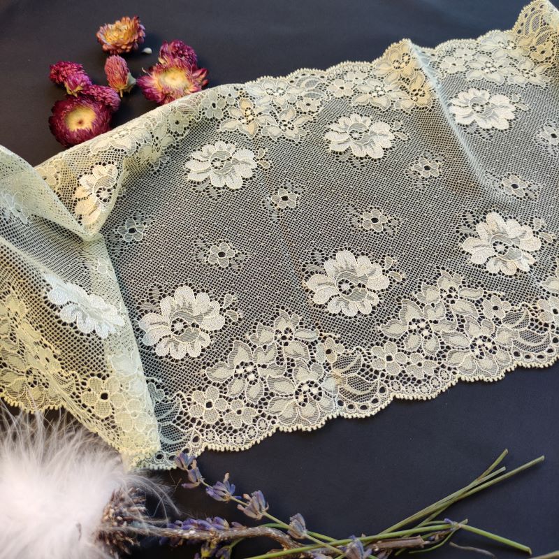 Elastic | Width 23 cm | Fantasy Journey | 64051