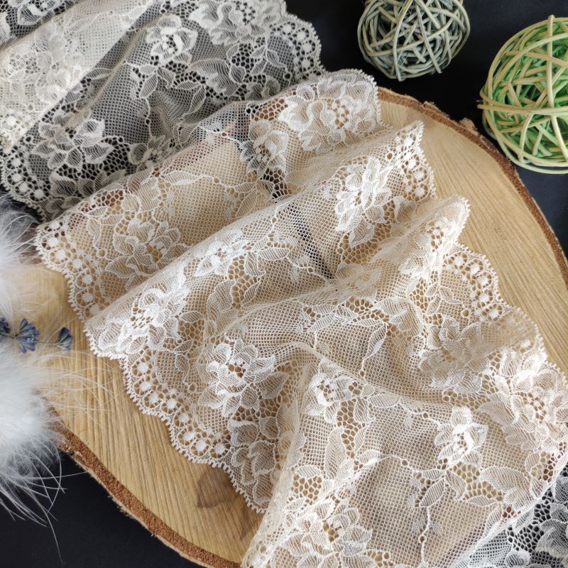 Elastic | Width 16 cm | Sleeping Muse | S7024