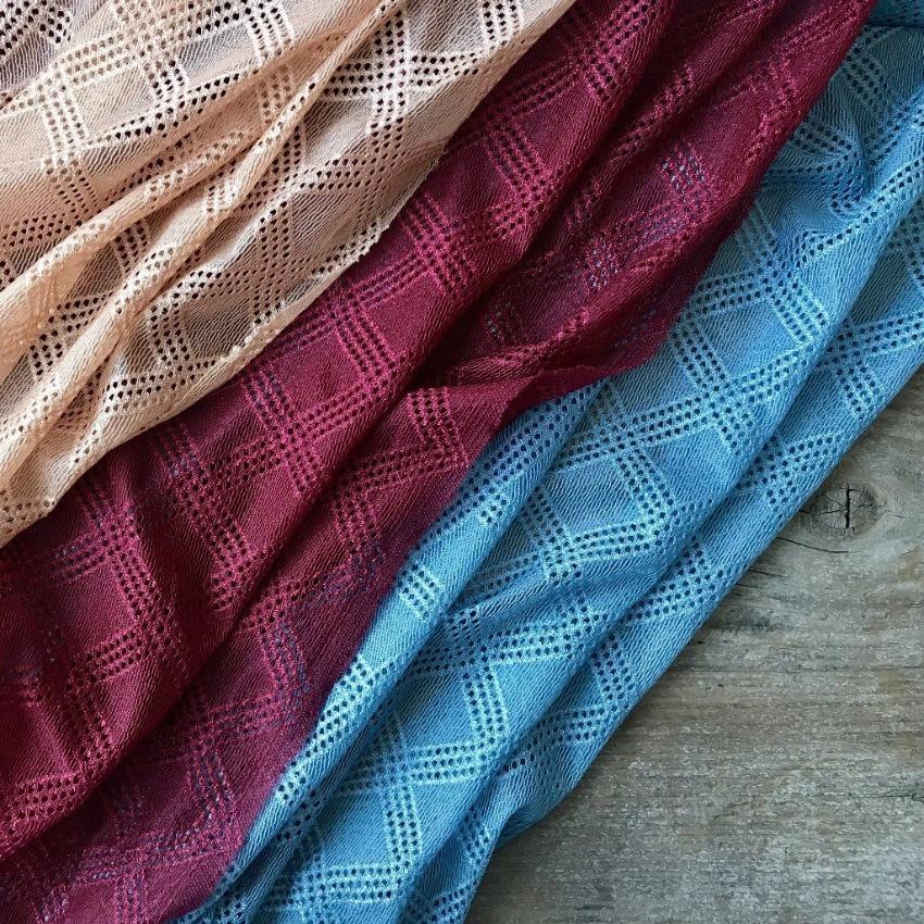 Width 140 cm, TYPE : Elastic, Spitzenstoff, Allover, COLOR : Red / Rot