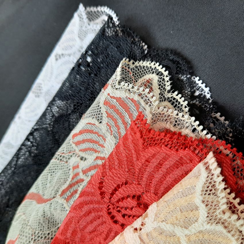 Baumwolle | Elastisch | Breite 23 cm | Geo-Spirit | 64123