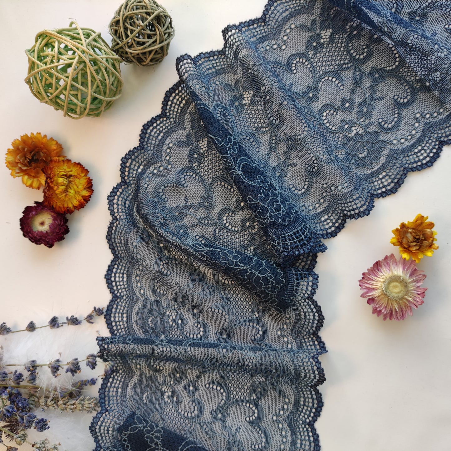 Viscose | Elastic | Width 17 cm | Fantasy Journey | 61827