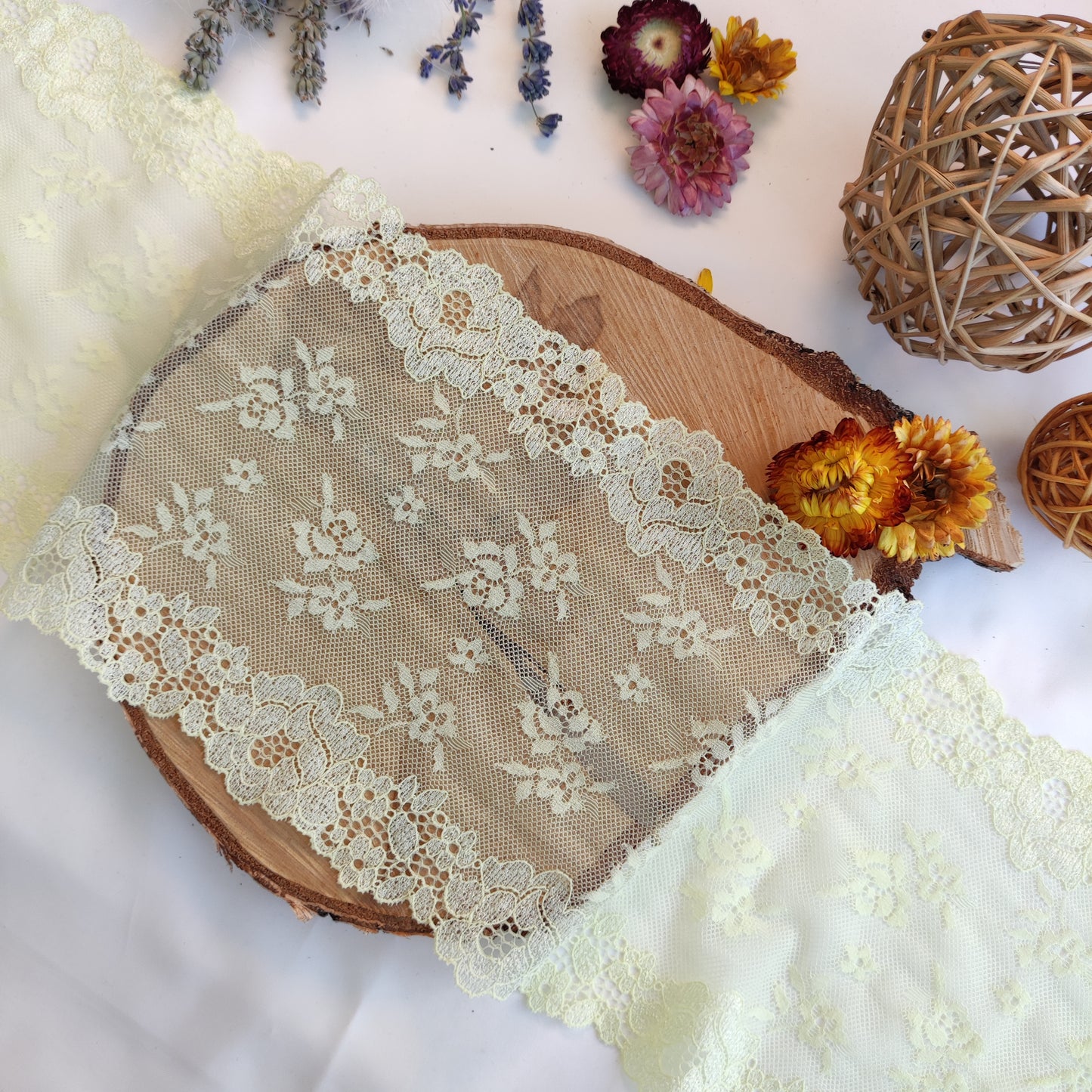 Polyester | Elastic | Width 17 cm | Fantasy Journey | 61831