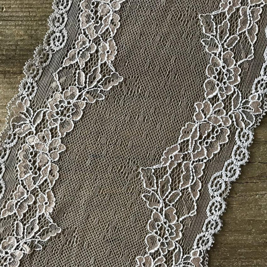 Width 16-18 cm, TYPE : Elastic, Spitze, COLOR : Black / Schwarz