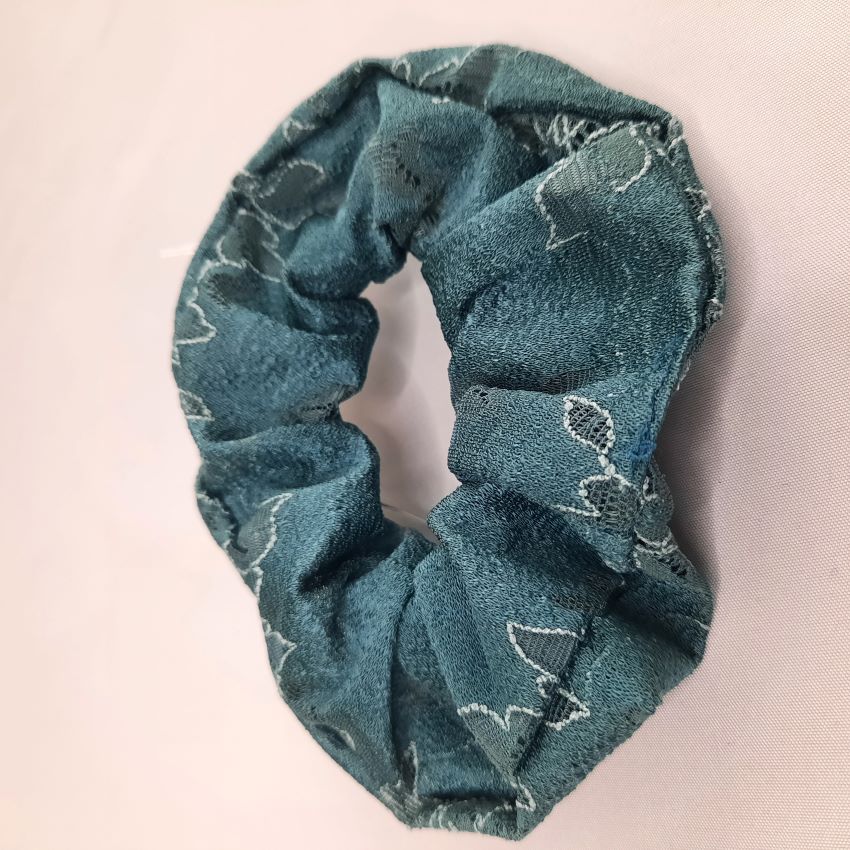 Scrunchie | Winded Leaves | Emerald